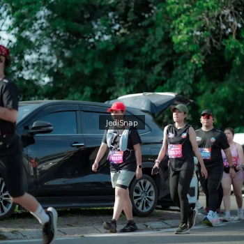 Runner Photo 3967035
