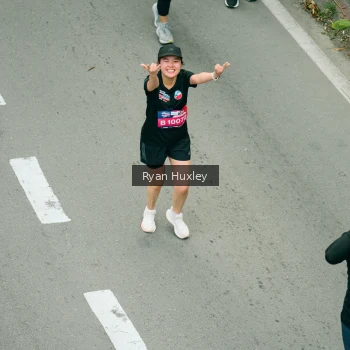 Runner Photo 3967037
