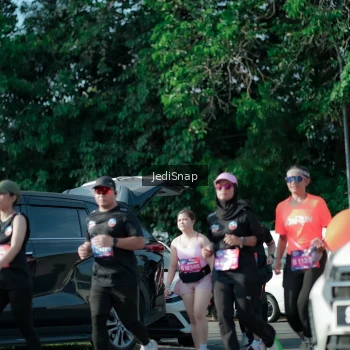 Runner Photo 3967041