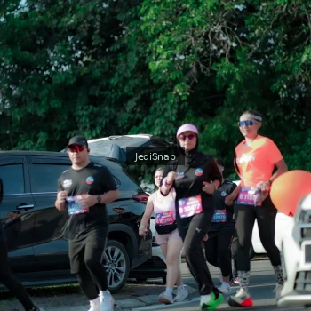 Runner Photo 3967042