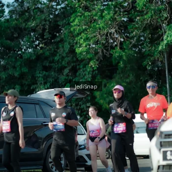 Runner Photo 3967059