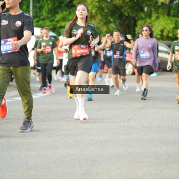 Runner Photo 3967061
