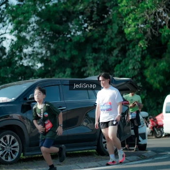 Runner Photo 3967118
