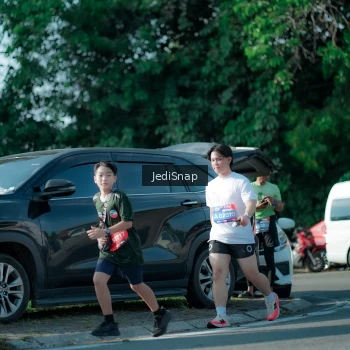 Runner Photo 3967119
