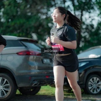 Runner Photo 3967121