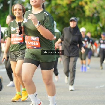 Runner Photo 3967125