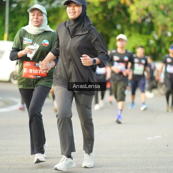 Runner Photo 3967128