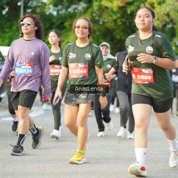 Runner Photo 3967129