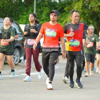 Runner Photo 3967157