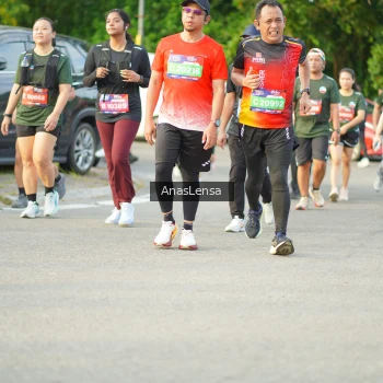 Runner Photo 3967161