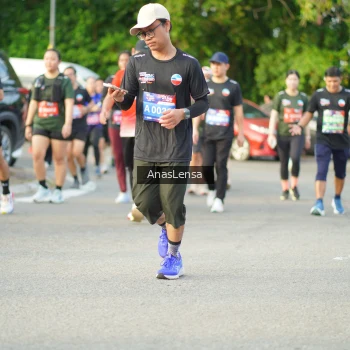 Runner Photo 3967162
