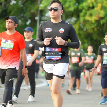 Runner Photo 3967164