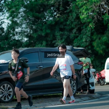 Runner Photo 3967166