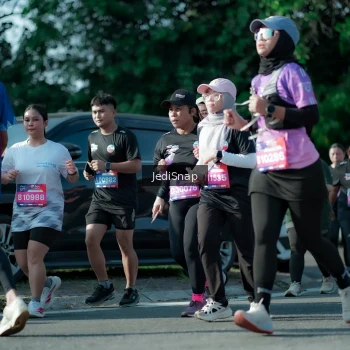 Runner Photo 3967180