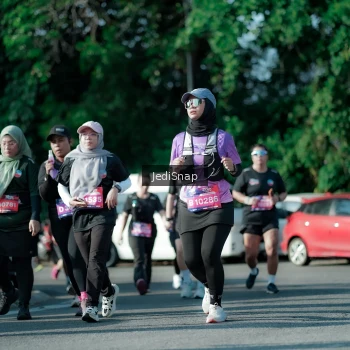 Runner Photo 3967185