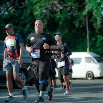 Runner Photo 3967217