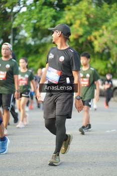 Runner Photo 3967243
