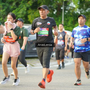 Runner Photo 3967257