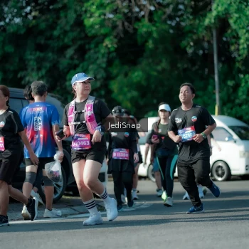 Runner Photo 3967265