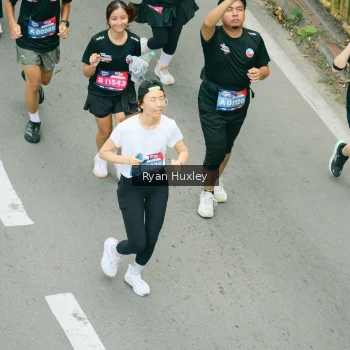 Runner Photo 3967285