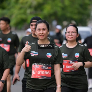 Runner Photo 3967351