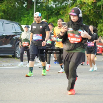 Runner Photo 3967354