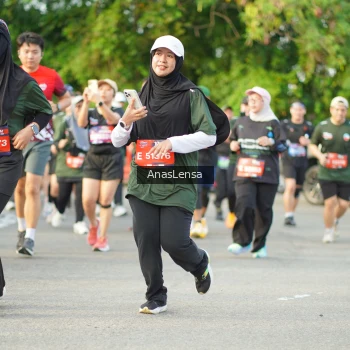 Runner Photo 3967359