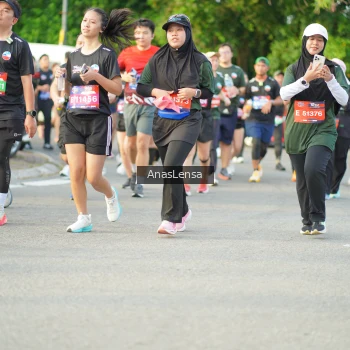Runner Photo 3967364