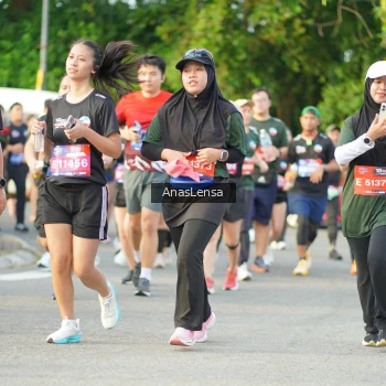 Runner Photo 3967368