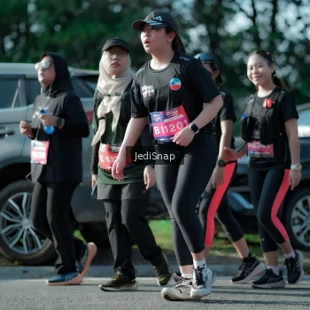 Runner Photo 3967378