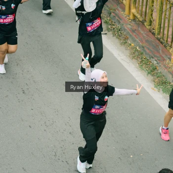 Runner Photo 3967388