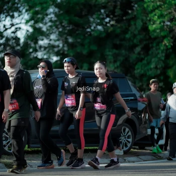 Runner Photo 3967391