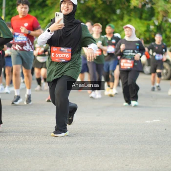 Runner Photo 3967405
