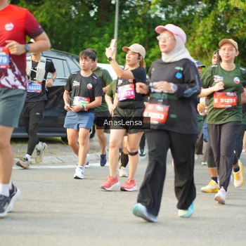 Runner Photo 3967426