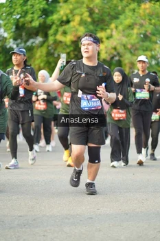 Runner Photo 3967446