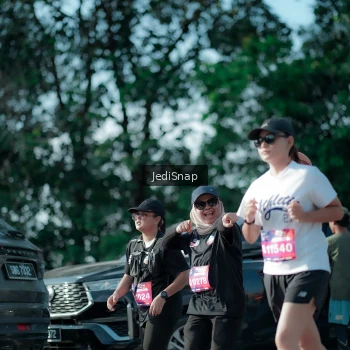 Runner Photo 3967464