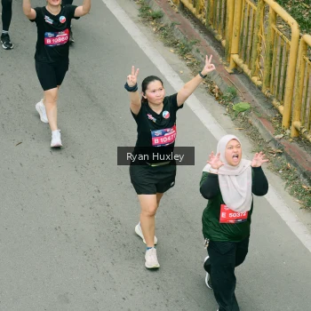 Runner Photo 3967471