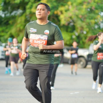 Runner Photo 3967544