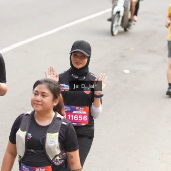 Runner Photo 3967575