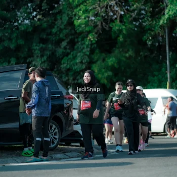 Runner Photo 3967588