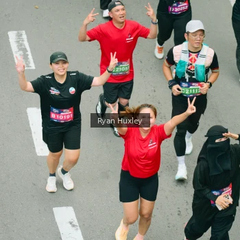 Runner Photo 3967592
