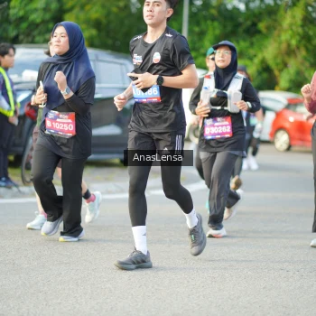 Runner Photo 3967601