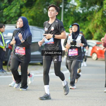 Runner Photo 3967605