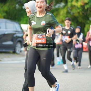 Runner Photo 3967606
