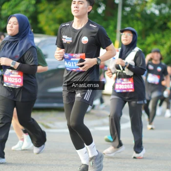 Runner Photo 3967613