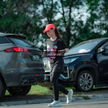 Runner Photo 3967619