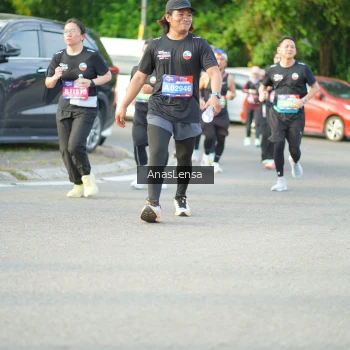 Runner Photo 3967627