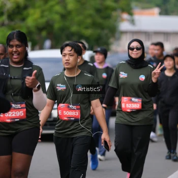 Runner Photo 3967629