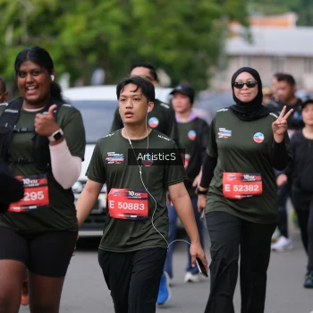 Runner Photo 3967633