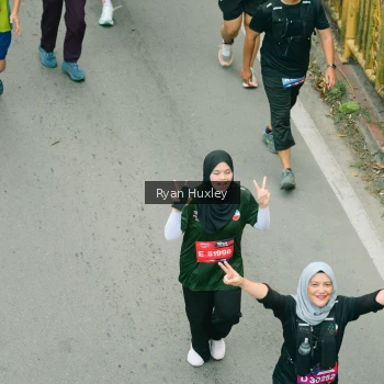 Runner Photo 3967646